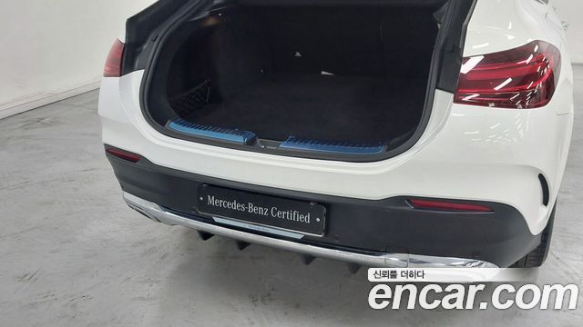 Mercedes-Benz GLE-Class 2023 — photo 11