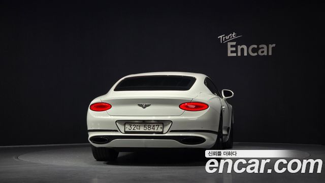 Bentley Continental 2019 — photo 4