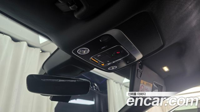 Bentley Continental 2019 — photo 17