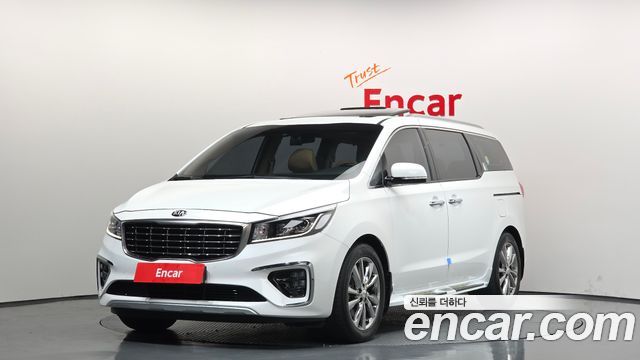 Kia Canival 2019 — photo 1