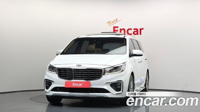 Kia Canival 2019 — photo 3