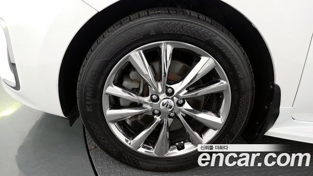 Kia Canival 2019 — photo 5