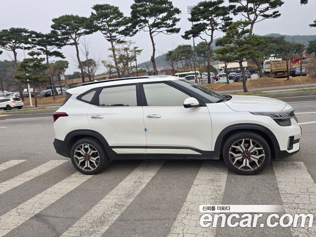 Kia Seltos 2020 — photo 4