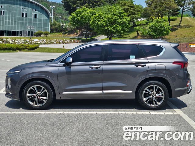 Hyundai Santafe 2019 — photo 3