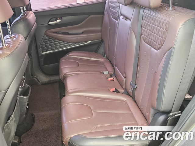 Hyundai Santafe 2019 — photo 11