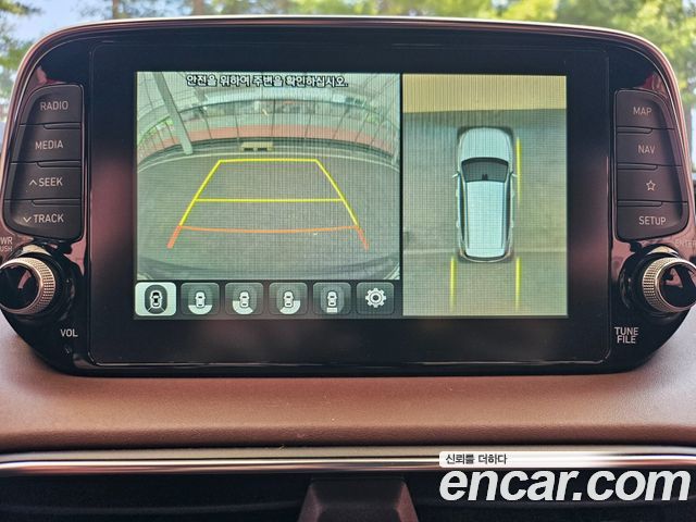 Hyundai Santafe 2019 — photo 15