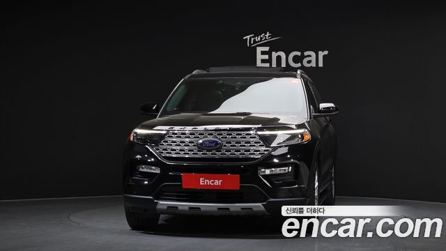 Ford Explorer 2022 — photo 3