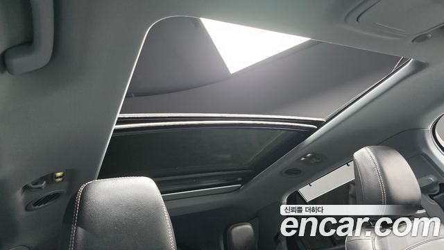 Ford Explorer 2022 — photo 19