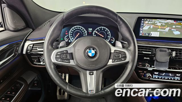BMW Gran Turismo 2019 — photo 13