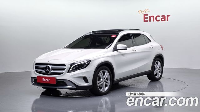 Mercedes-Benz GLA-Class 2016 — photo 1