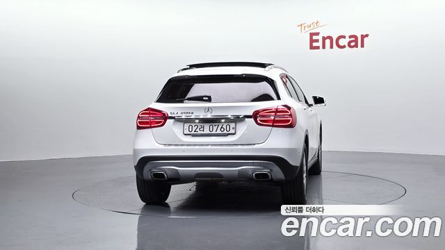 Mercedes-Benz GLA-Class 2016 — photo 4