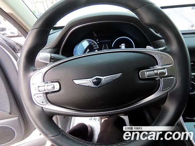 Genesis GV80 2022 — photo 8