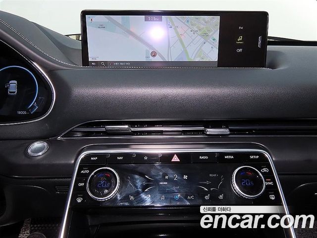 Genesis GV80 2022 — photo 14
