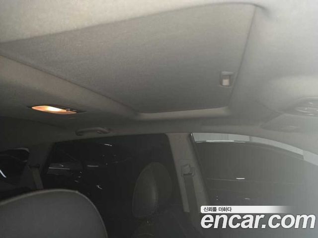 Kia Carens 2010 — photo 5