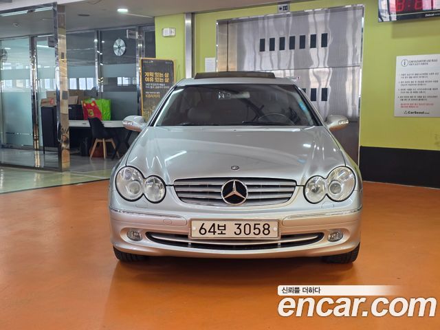 Mercedes-Benz CLK-Class 2002 — photo 3
