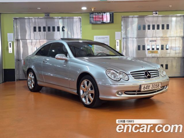 Mercedes-Benz CLK-Class 2002 — photo 5