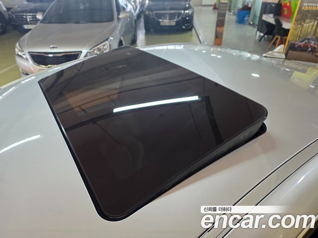 Mercedes-Benz CLK-Class 2002 — photo 8