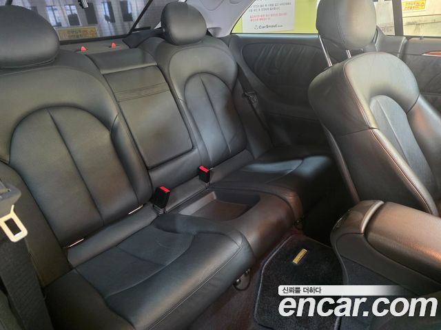 Mercedes-Benz CLK-Class 2002 — photo 15