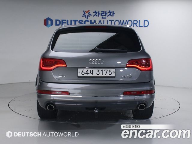 Audi Q7 2015 — photo 4