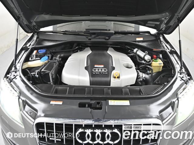 Audi Q7 2015 — photo 6