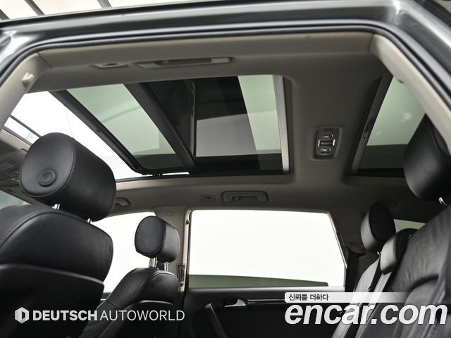 Audi Q7 2015 — photo 18