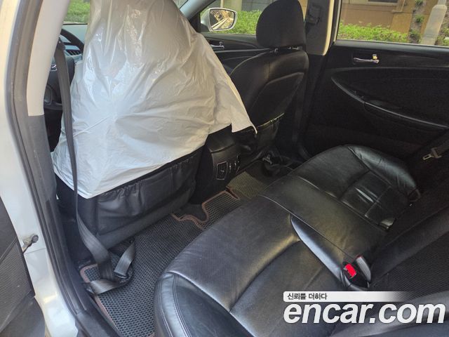 Hyundai Sonata 2013 — photo 8