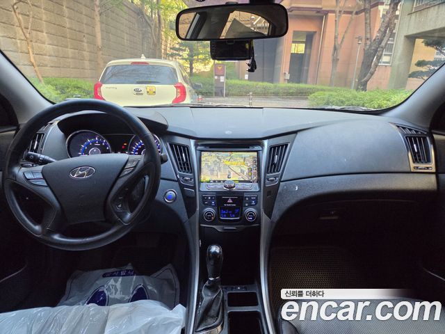 Hyundai Sonata 2013 — photo 9