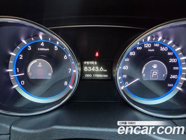 Hyundai Sonata 2013 — photo 11