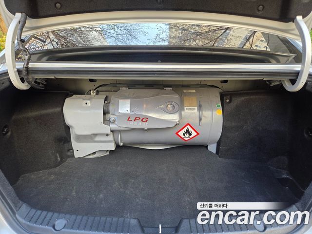 Hyundai Sonata 2013 — photo 16