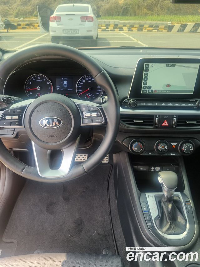 Kia K3 2019 — photo 12