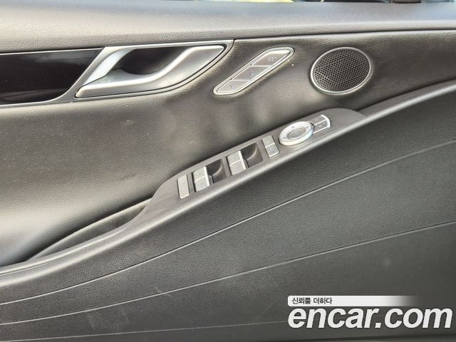Genesis G80 2021 — photo 15