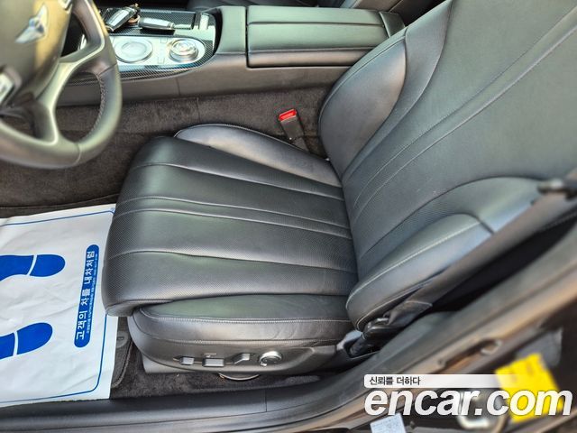 Genesis G80 2021 — photo 17