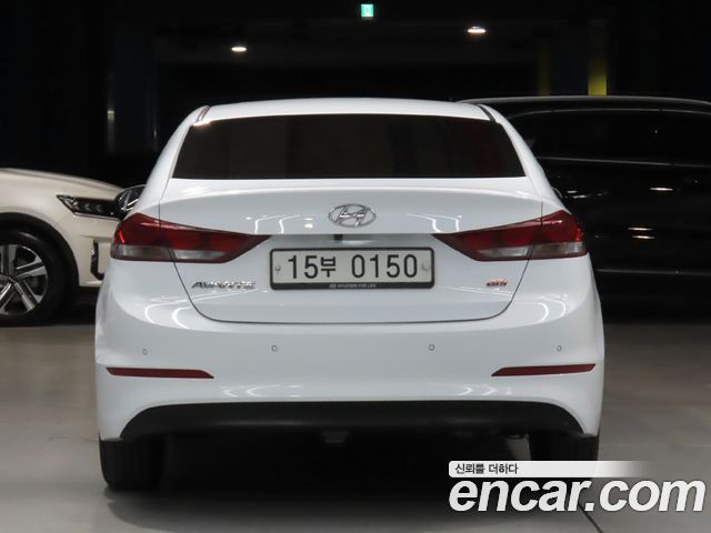 Hyundai AVANTE 2016 — photo 3