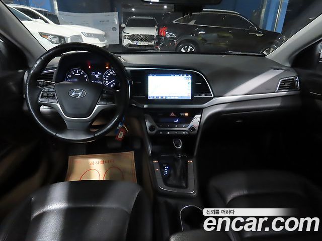 Hyundai AVANTE 2016 — photo 5