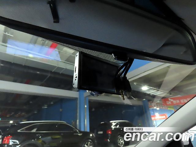 Hyundai AVANTE 2016 — photo 16
