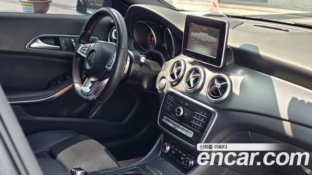 Mercedes-Benz CLA-Class 2018 — photo 6