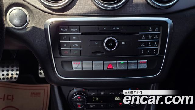 Mercedes-Benz CLA-Class 2018 — photo 16