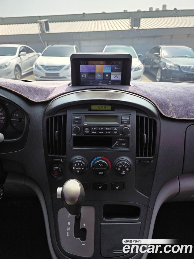Hyundai Starex 2016 — photo 5