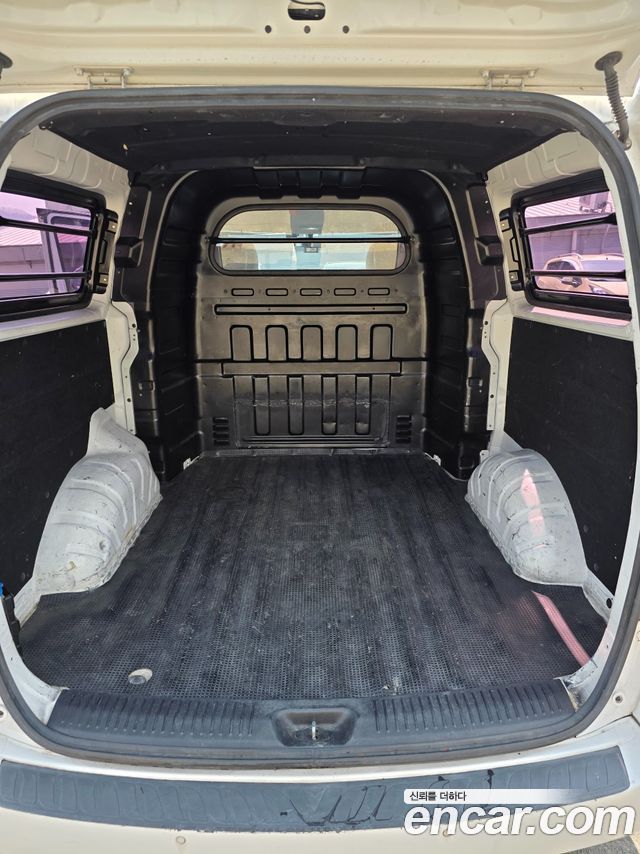 Hyundai Starex 2016 — photo 12