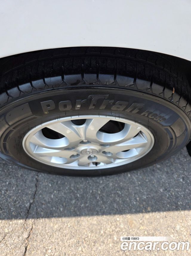 Hyundai Starex 2016 — photo 13