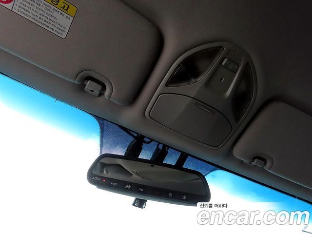 Hyundai Santafe 2016 — photo 16