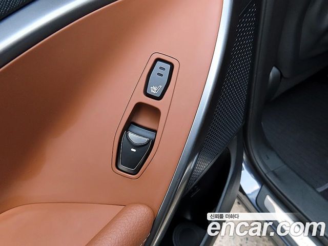 Hyundai Santafe 2016 — photo 17
