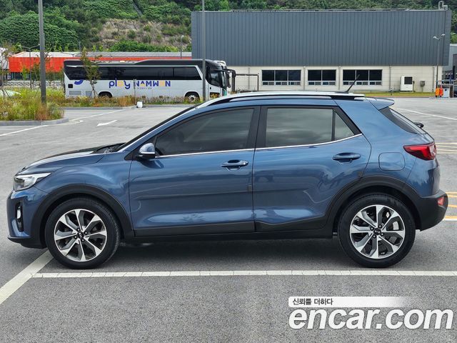 Kia Stonic 2018 — photo 3