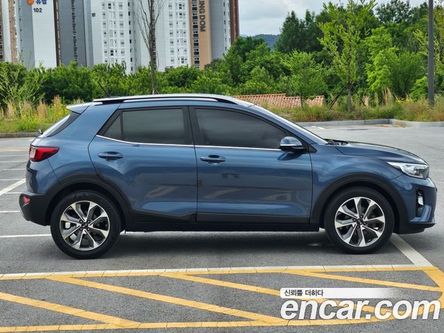 Kia Stonic 2018 — photo 4