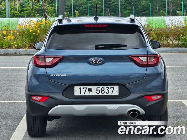 Kia Stonic 2018 — photo 5