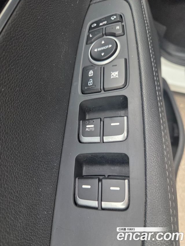 Kia Sorento 2018 — photo 14