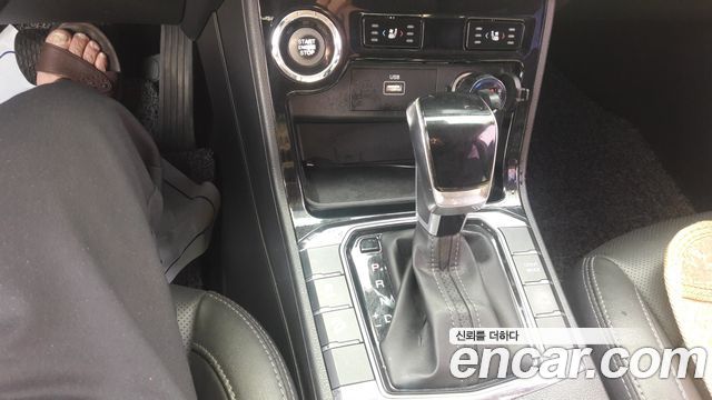 KG Mobility KORANDO 2019 — photo 9