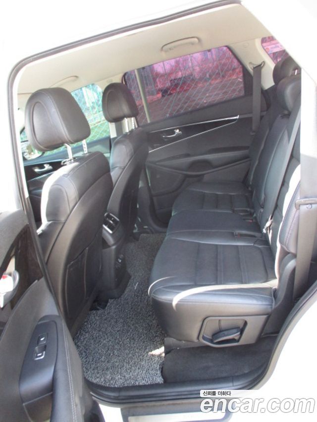 Kia Sorento 2015 — photo 8