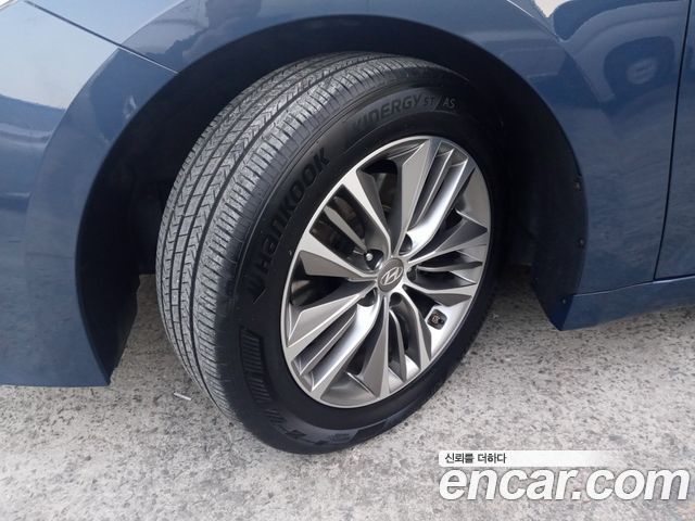 Hyundai Grandeur 2015 — photo 5