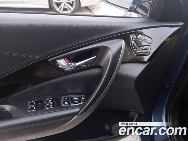 Hyundai Grandeur 2015 — photo 9